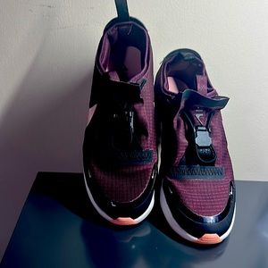 Nike Air Max Womens Size 9 - Casual Shoes